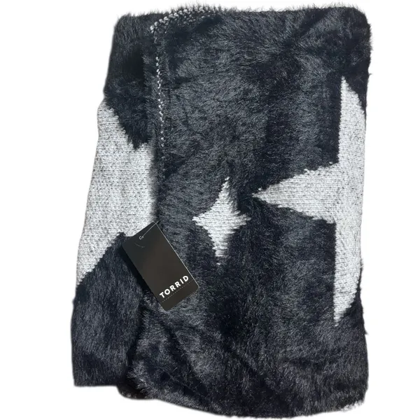 Torrid All Over Star Torrid Oblong Scarf - Image 2