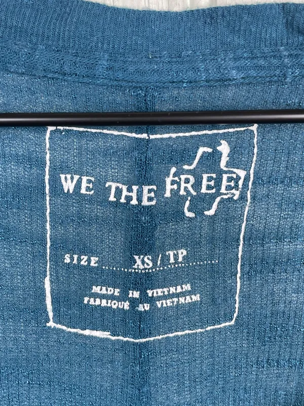 Free People We the Free Scoop Neck Long Sleeve Top XS Raw Edge Rayon Linen Knit Tight Fit - Image 5