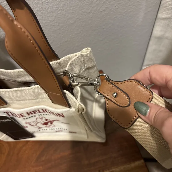 True Religion Crossbody Mini Tote Purse Shoulder Bag Adjustable Guitar Strap NWT - Image 8