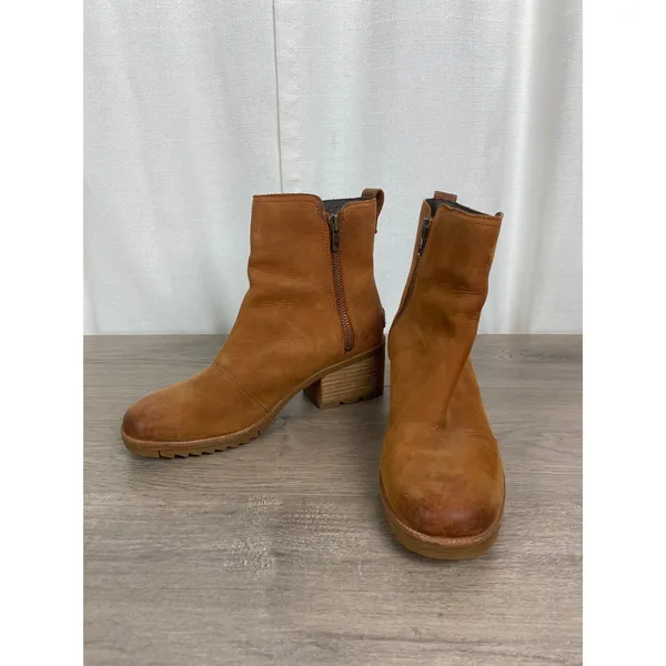 Sorel Waterproof Cate Distressed Leather Booties Sz.9 - Image 2