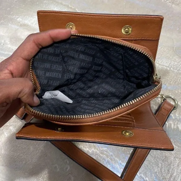 Steve Madden Crossbody Purse - Image 7