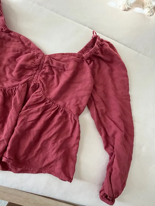 Old Navy Mauve-Rust Peasant Blouse with Ruched Front - Image 3