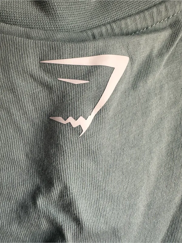 17.  Gymshark xs/s set 2 pc bundle - Image 3