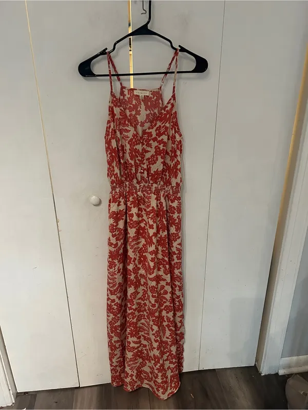 Prómesa Cream Dress with Coral-Red Floral Print - Image 2