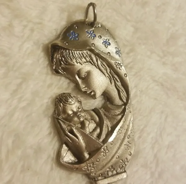 Madonna and Child Jesus Pendant - Image 4