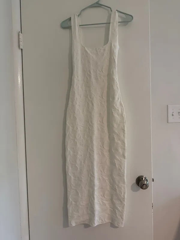 Zara Knit Midi Dress - Image 4