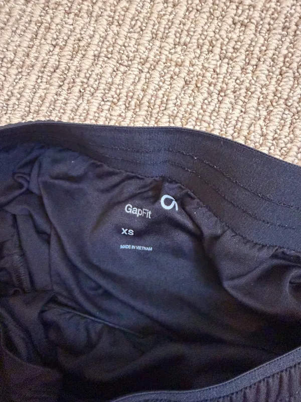 Gap Fit 3 inch Running Shorts in Black - Image 3