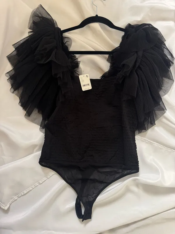 FREE PEOPLE BODY X INTIMATELY FP KILL THE LIGHT Frill Bodysuit L black - Image 4