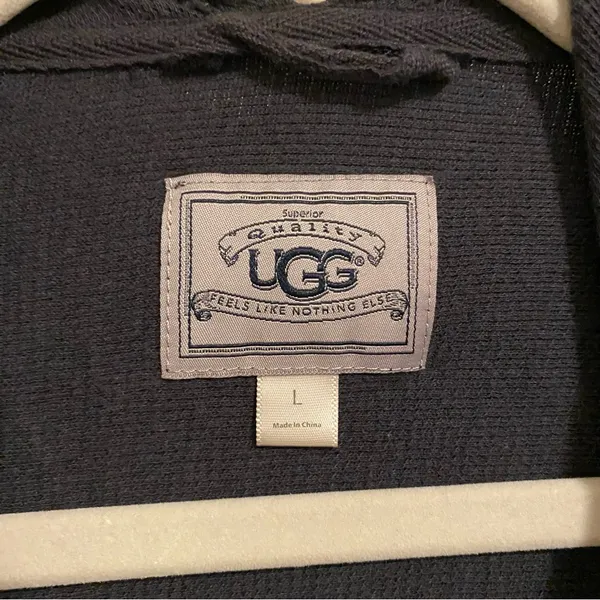 Ugg Australia Gray Drape Front Cardigan Sweater size Large - Image 5