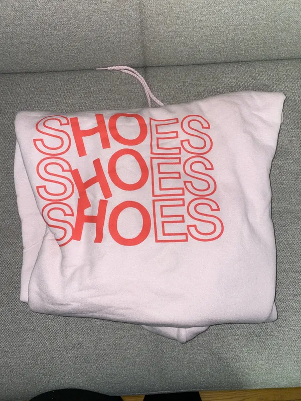 Pink Hoodie with 'SHOES' Graphic - Image 3