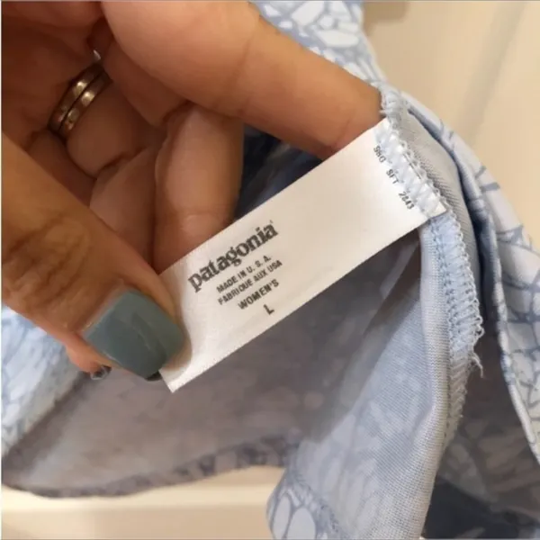 Patagonia womens top‎ - Image 2