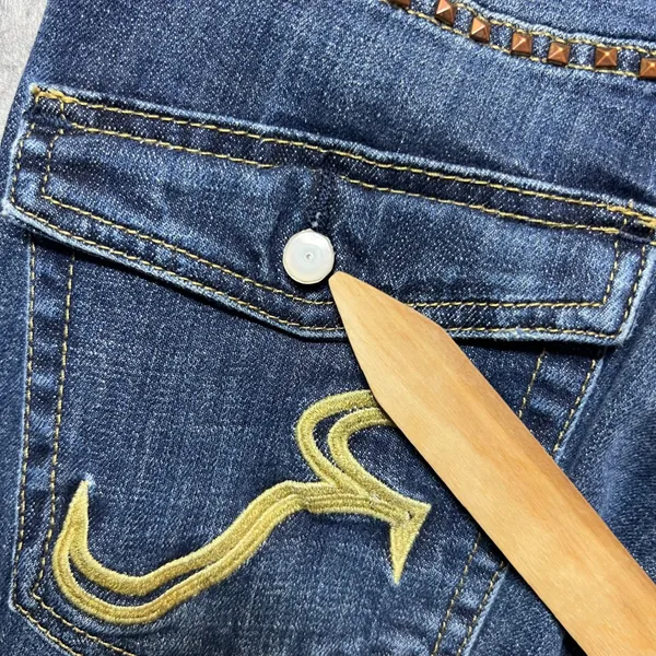 Rock Republic Bootcut Jeans Embellished Pockets Dark Wash‎ Denim Size 6 Flare - Image 8