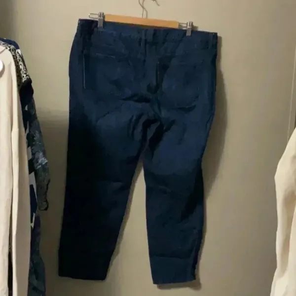 Old Navy - Image 2
