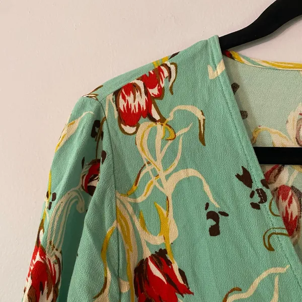 Free People Blue Red Floral V-neck Babydoll Blouse Fairycore Flowy Women's Small - Image 3