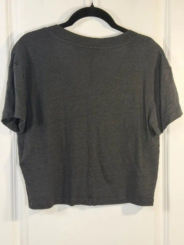 White House Black Market Black V-Neck Cropped Short Sleeve Tee Size S - Image 4