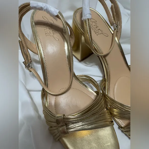 New Jewel Badgley Mischka Michelle Metallic Strappy Block Heels Size 6 Gold - Image 7