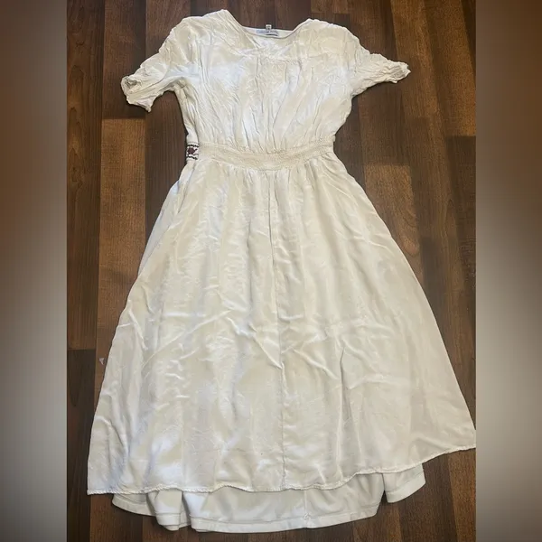 Stevie Hender Cream and Purple Ruffled Tiered Sundress - Image 2