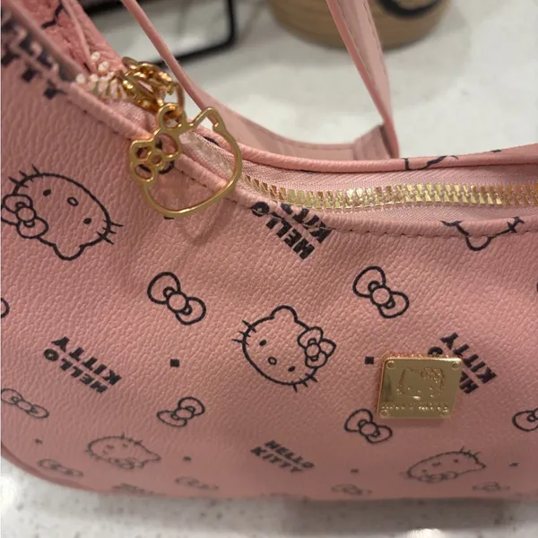 Hello Kitty Pink Shoulder Bag Gold Accessories NEW - Image 6