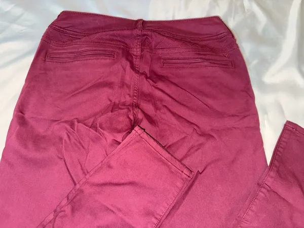 American EagleSkinny Crop Jeans Size 4 - Image 5
