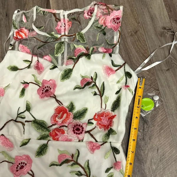 Premier Amour Cherry Blossom Embroidered Sheer Mesh Cocktail Dress 2 NWT - Image 4