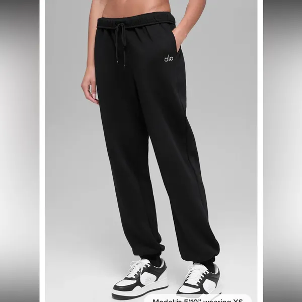 ALO Yoga Black High-Waist Jogger Sweatpants Accolade - Image 3