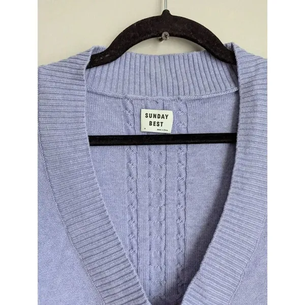 Aritzia Sunday Best Winston sweater vest medium - Image 3
