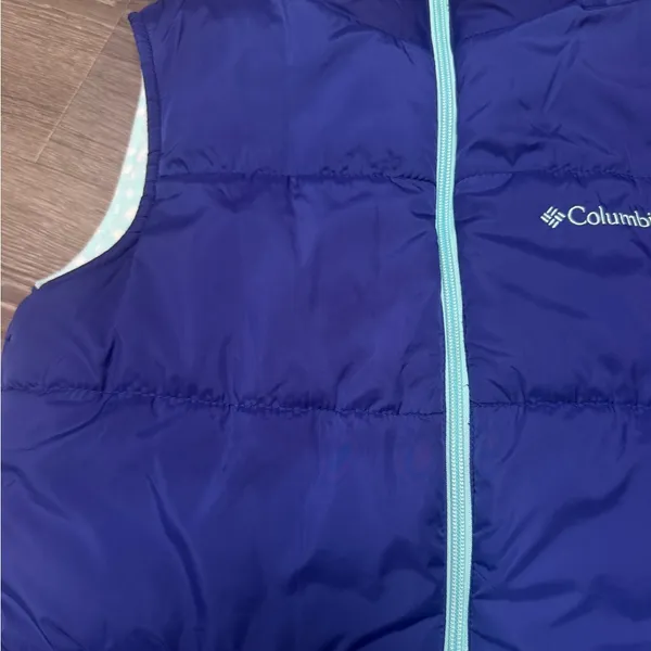 Columbia Royal Blue Baby Blue Polkadot Insulated Reversible Vest - Image 2