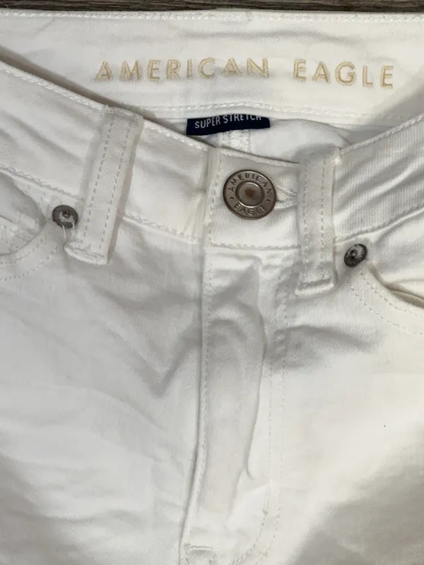American Eagle White Super Stretch Raw Hem Denim Mini Skirt Size 00 - Image 6