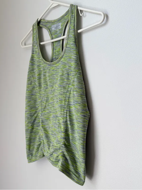 Athleta Fast Track Space-Dye Racerback Tank Top in Green and Gray Size Small - Image 4