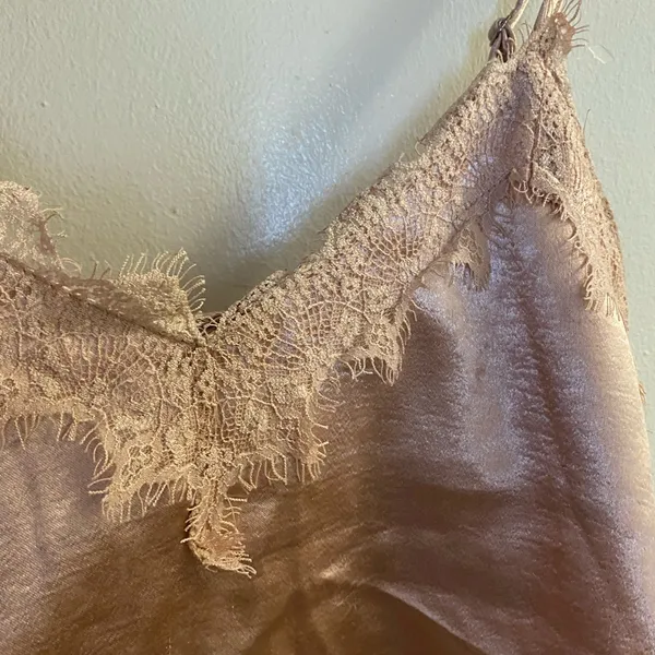 Forever 21 Womens Tank Top Camisole S Small Beige Brown Silky Lace V Neck Trim - Image 4