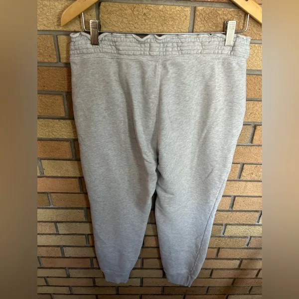 Abercrombie & Fitch Soft Light Gray Jogger Sweatpants Size Medium - Image 2