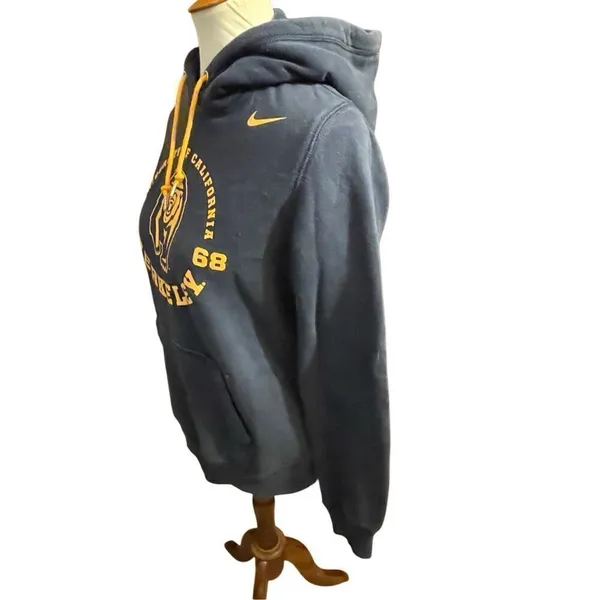 University of California Berkeley Women’s Nike Navy Blue & Gold Pullover Hoodie - Image 4