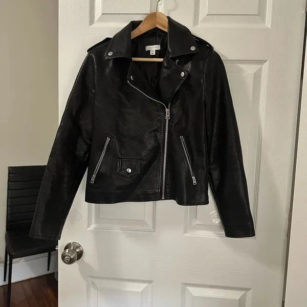 Topshop Black Leather Jacket Asymmetrical Zipper Lapel Collar - Image 3