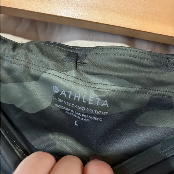 Athleta ultimate camo leggings - Image 2