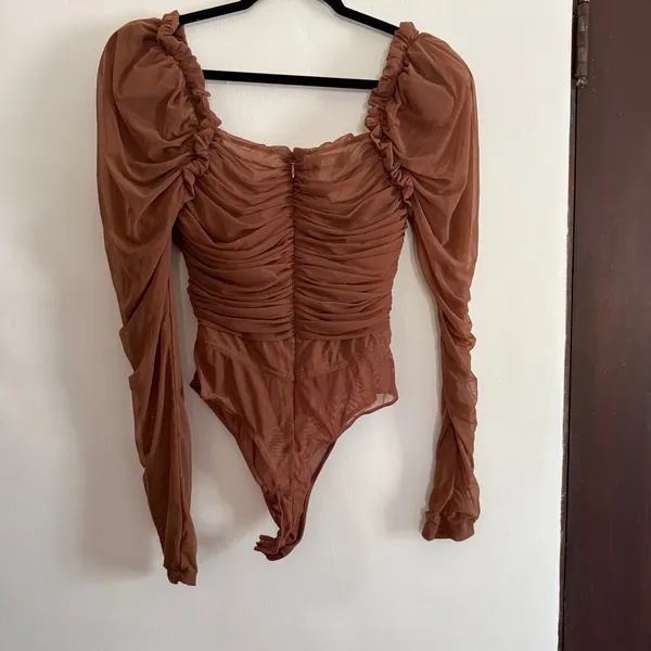 HOUSE OF CB | Emme Mesh Long Sleeve Brown Bodysuit Mocha | Medium - Image 6