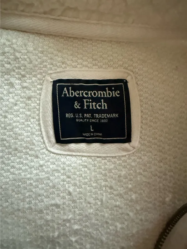 Abercrombie & Fitch Sherpa - Image 2