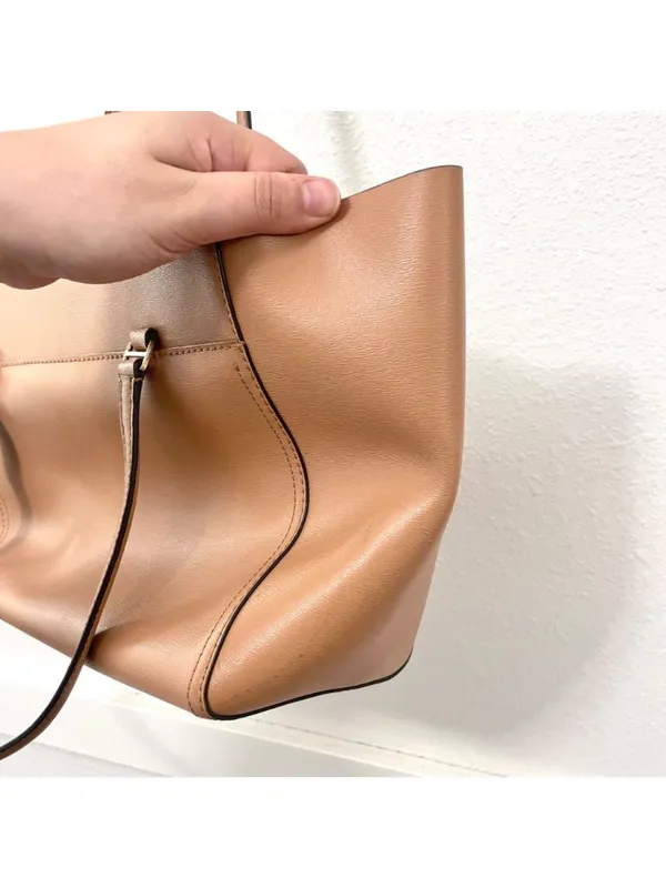 Tory Burch Parker Leather Tote Light Brown Quiet Luxury Minimalist - Image 6