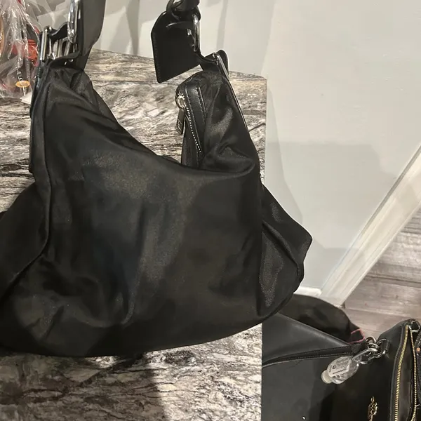 Lauren Ralph Lauren Black Slouchy Shoulder Bag - Image 6