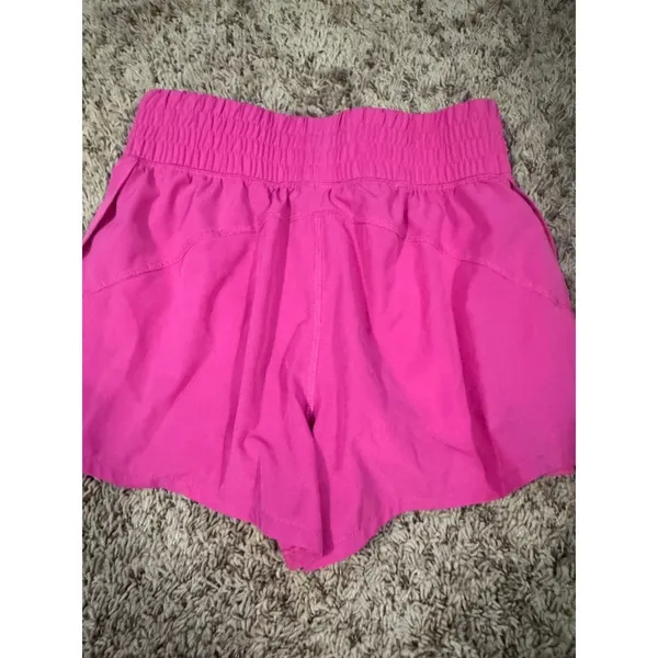 90‎ Degree by Reflex Lightstream Love & Flutter Running Shorts Pink Size Small - Image 6