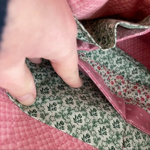Calico Tote Bag Purse Quilted 10.5”x15”x5” - Image 6