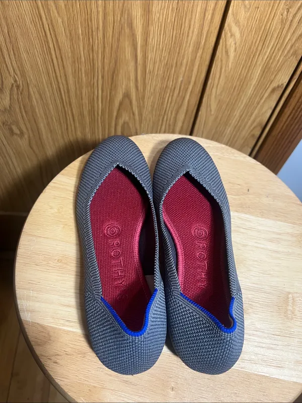 Rothy's Gray Knit Slip-On Flats with Red Insole and Blue Trim - Image 3