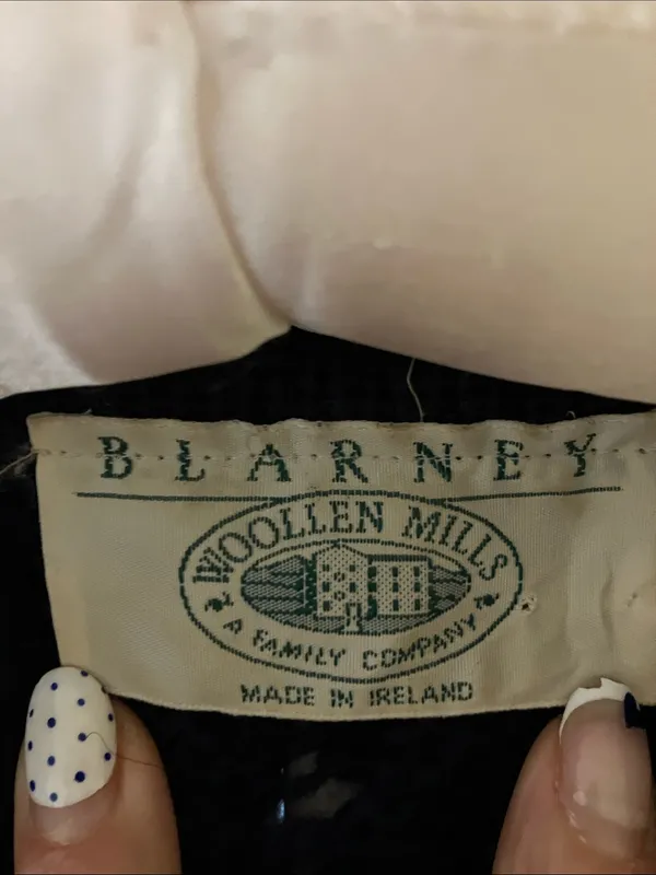 Blarney Woolen Mills Irish Wool Roll Neck Navy Blue Oversized Knit Sweater Hole - Image 2