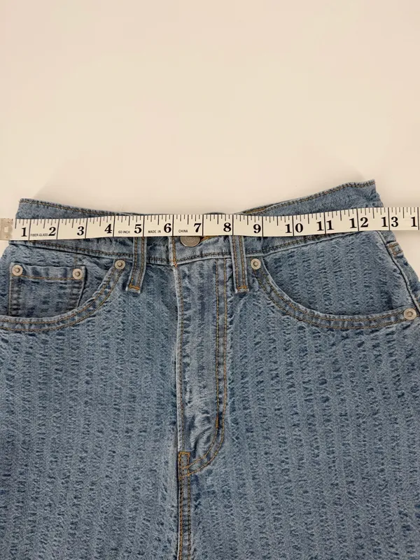 Levi's high loose mom casual cotton denim shorts - Image 11