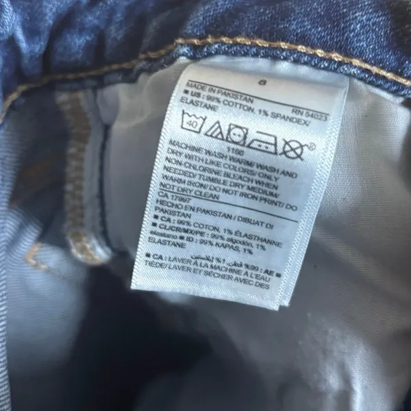 Old Navy O.G.‎ Straight High Rise Jeans Size 8 - Image 7