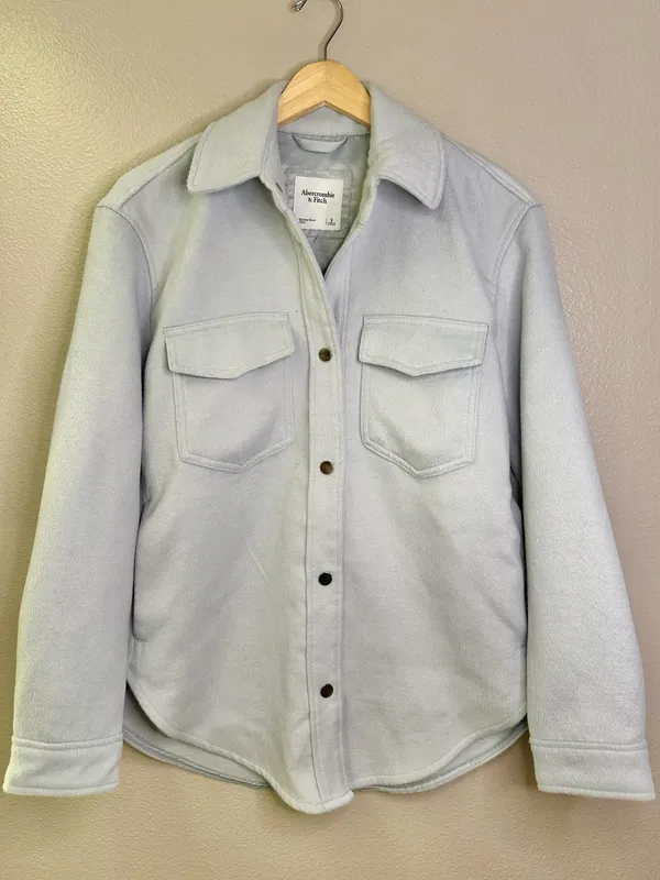 NWT Abercrombie & Fitch Light Blue Super Soft Snap Button Shacket Shirt Jacket - Image 8