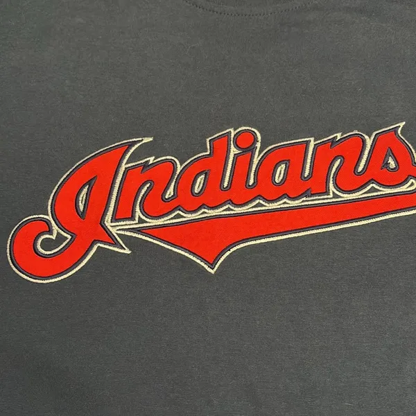 Lee Blue & Red Cleveland Indians Short Sleeve 100% Cotton Women's T-Shirt Size M - Image 4