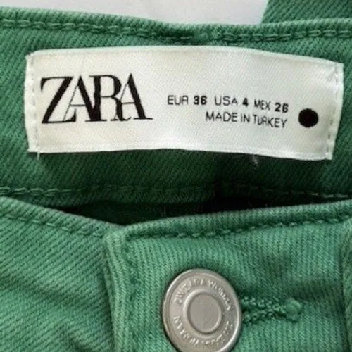 Zara Womens Green Straight Leg Cropped Pants Size 4 Raw Hem Patch Pocket Utility - Image 4