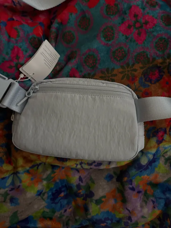 Lululemon Crossbody Fanny Pack - Image 4