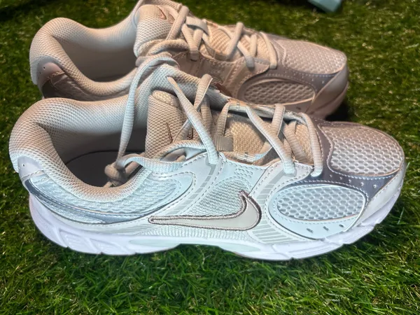 Nike running sneakers. 6 youth, women’s 7.5. Neutral colors. So pretty. - Image 3