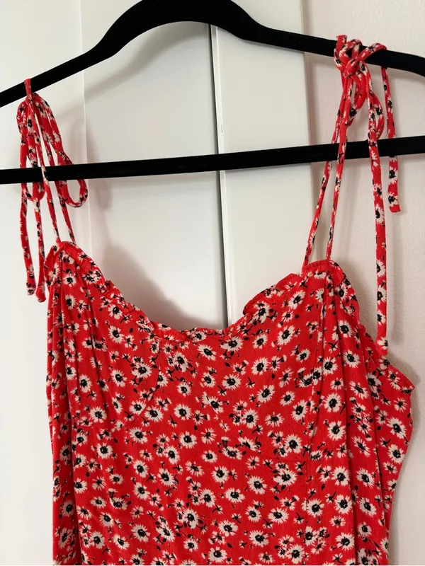 Audrey Red Floral Tie-Shoulder Midi Dress - Image 2
